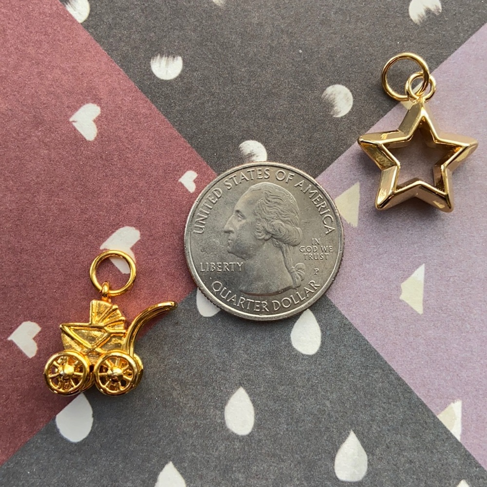 Star and Baby Carriage Charms (NWOT)